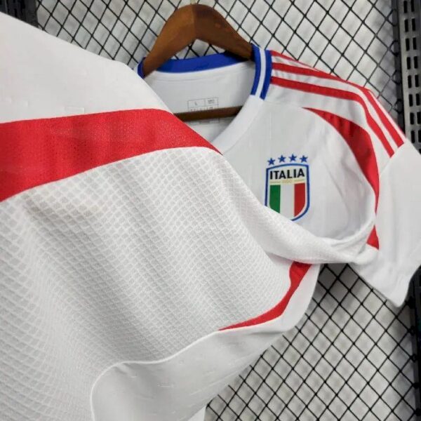 2425 Italy Away 4