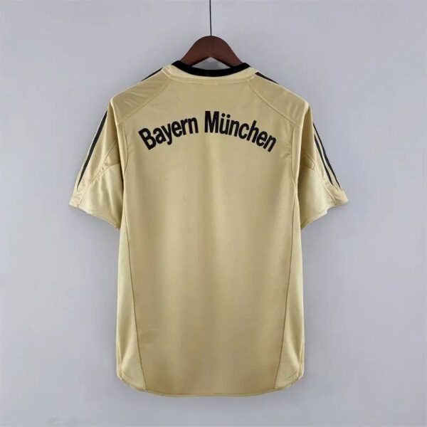 Bayern Munich 0405 Away Retro Jersey