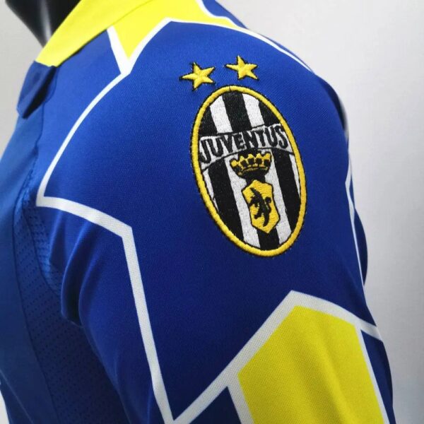 Juventus 199798 Thirds Retro Jersey 34098