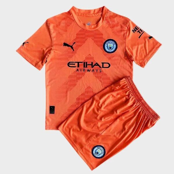 Manchester City 202223 Goalkeeper Kids Jersey And Shorts Kit 44074