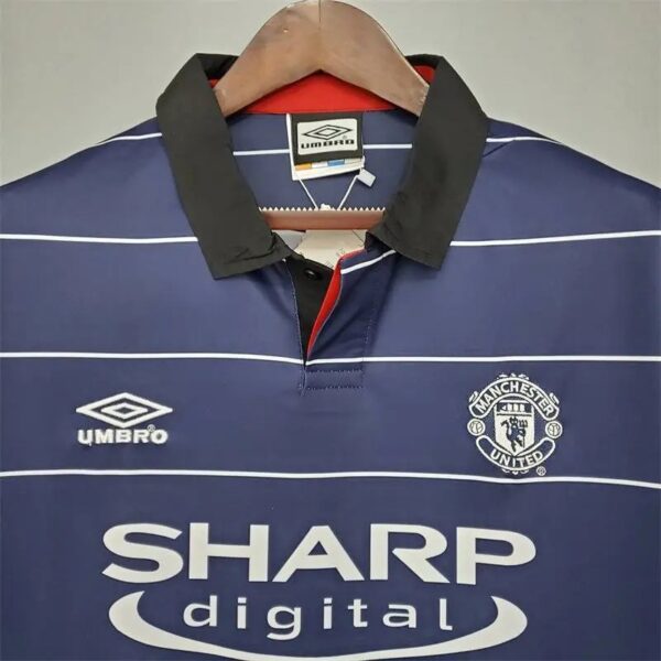 Manchester United 199900 Away Retro Jersey 33284