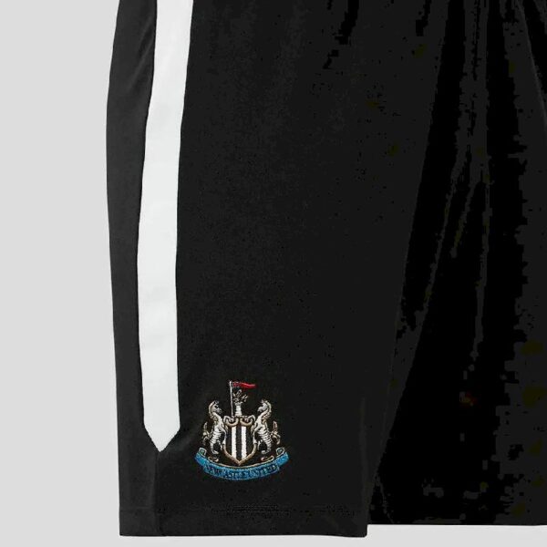 Newcastle United 202223 Home Kids Jersey And Shorts Kit 47225