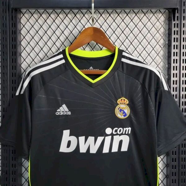 Real Madrid 201011 Away Retro Jersey 58637