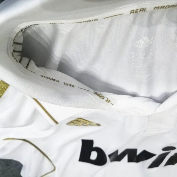 Real Madrid 201112 Home Lss Retro Jersey 32205