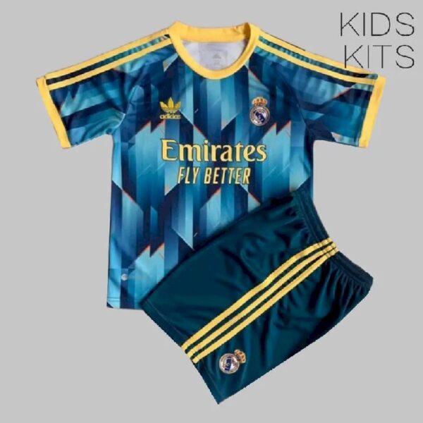 Real Madrid 202223 Concept Kids Jersey And Shorts Kit 42571 1