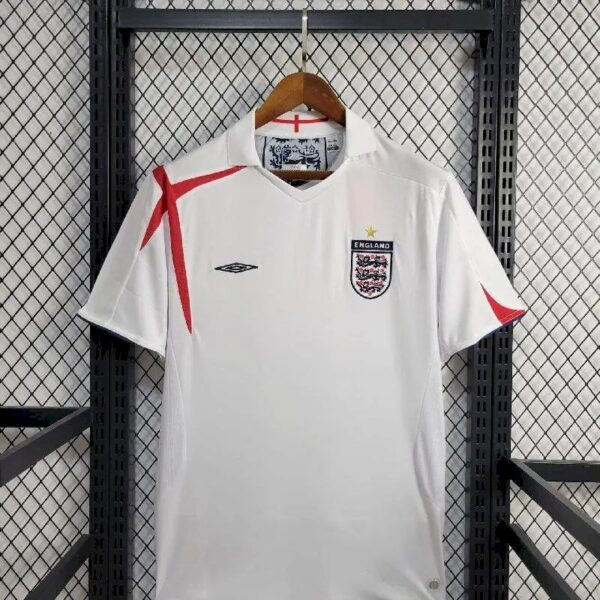 Retro 2005 England Home 5