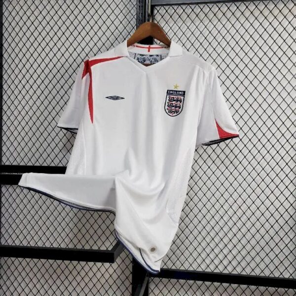 Retro 2005 England Home 9