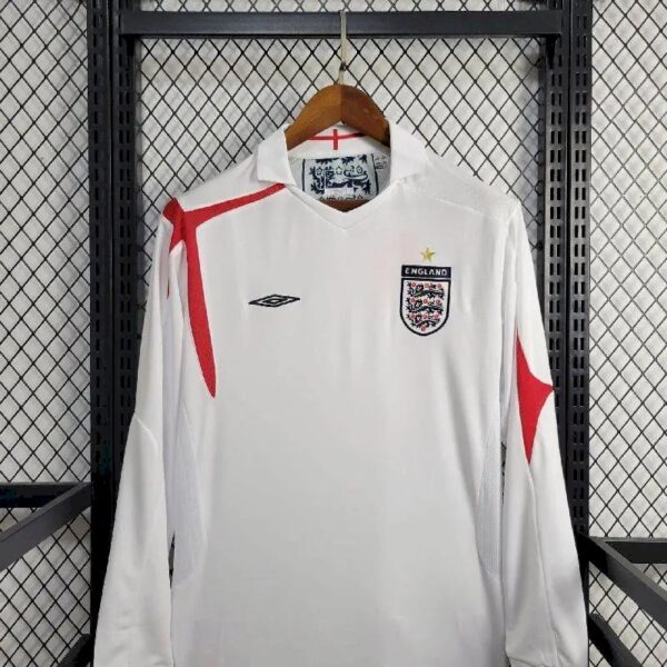 Retro 2005 England Home Long Sleeve 8