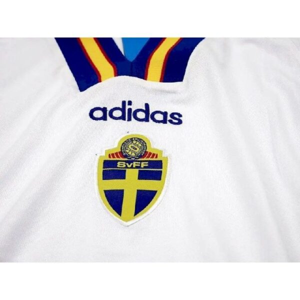 Sweden 1994 96 Away Retro Jersey 37326